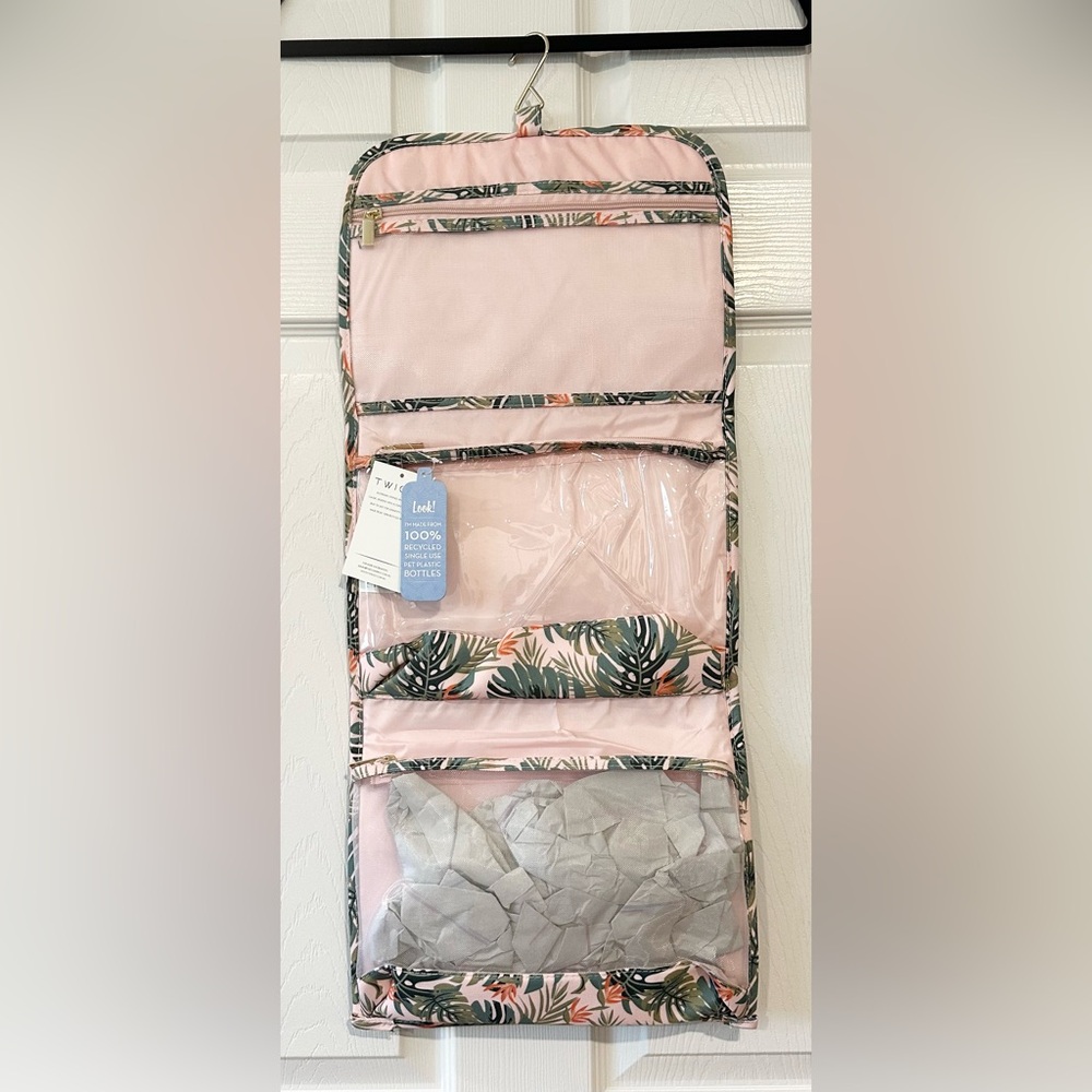 NWT Twiggy Cosmetic Travel Case